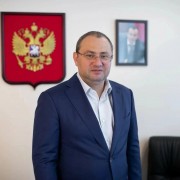Министр здравоохранения Краснодарского края Евгений Филиппов поздравляет с Днем Победы.